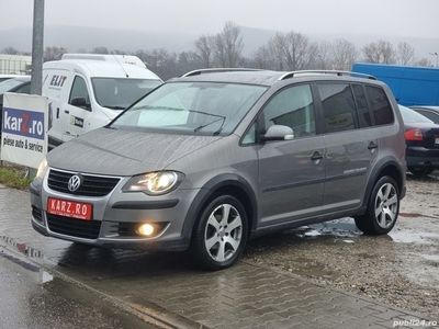 second-hand VW Touran Cross 2.0TDI 140cp Posibilitate RATE