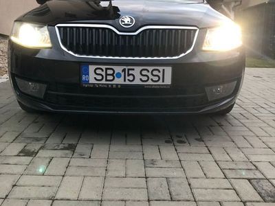 second-hand Skoda Octavia Combi 150 cai, 106000 km reali