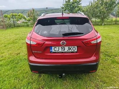 Second-hand Nissan Qashqai Tekna 120 CP (88 kW) 2014 Rosu SUV