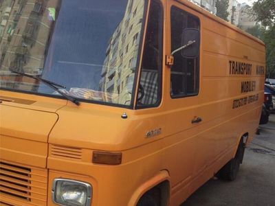 Second-hand Mercedes 400 70 CP (51 kW) 1977