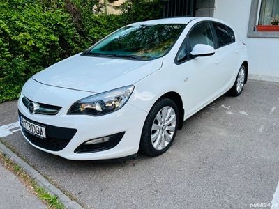 second-hand Opel Astra P-J Hatchback 2013, Diesel