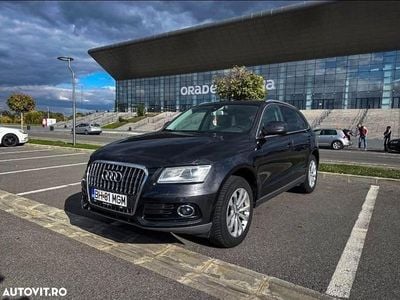 Culoarenegru Utilizat 2012 Audi Q5 SUV | 12.500 EUR (Scump)