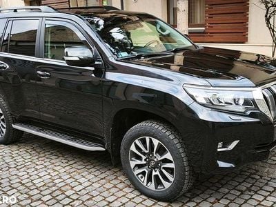 Culoarenegru Second-hand 2022 Toyota Land Cruiser Comfort SUV | 48.900 EUR (Preț bun)