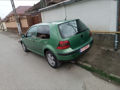 second-hand VW Golf IV 