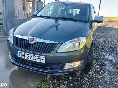 Second-hand Skoda Fabia Active 70 CP (51 kW) 2014 Gri Hatchback
