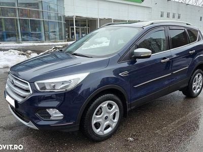 Second-hand Ford Kuga 182 CP (133 kW) 2019 Culoarealbastru SUV