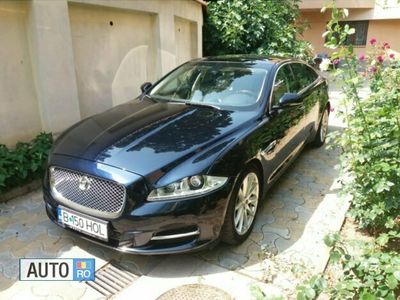 Albastru marin Utilizat 2013 Jaguar XJ Berlinǎ | 29.000 EUR