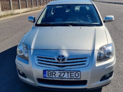 second-hand Toyota Avensis 2007