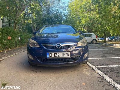 Culoarealbastru Utilizat 2010 Opel Astra Enjoy Hatchback | 3.000 EUR (Preț OK)