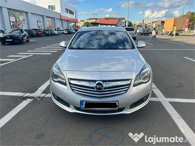 Gri Utilizat 2014 Opel Insignia Break | 6.500 EUR (Puțin scump)