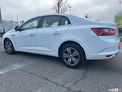 Alb Utilizat 2023 Renault Mégane IV Berlinǎ | 12.650 EUR (Super Preț)