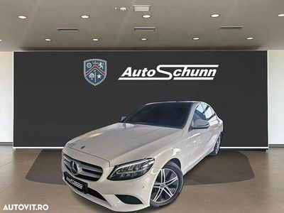 Alb Utilizat 2019 Mercedes C200 Avantgarde Berlinǎ | 24.793 EUR (Scump)