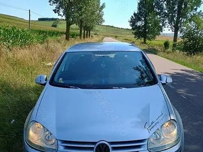 VW Golf V