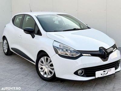 Culoarealb Utilizat 2014 Renault Clio IV Intens | 5.490 EUR (Preț OK)