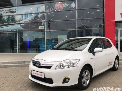 second-hand Toyota Auris Hybrid 