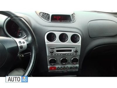 Rosu Utilizat 2004 Alfa Romeo 156 Berlinǎ | 2.550 EUR