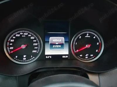 Second-hand Mercedes C200 136 CP (100 kW) 2015 Argintiu Break