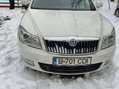 Second-hand Skoda Octavia Drive 105 CP (77 kW) 2012 Culoarealb Berlinǎ