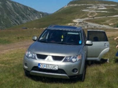 Second-hand Mitsubishi Outlander 103 CP (75 kW) 2008 Bej SUV