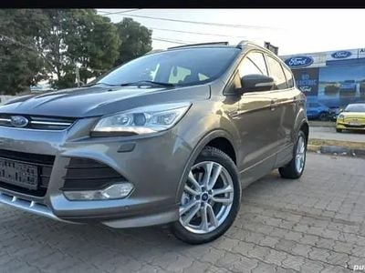 Gri Utilizat 2015 Ford Kuga Titanium SUV | 8.000 EUR (Preț OK)