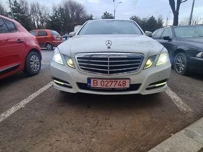 Mercedes E220