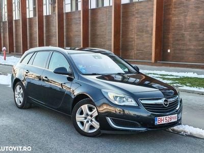 Culoarenegru Utilizat 2016 Opel Insignia Business Innovation Break | 6.250 EUR (Super Preț)