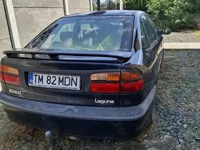 Utilizat 2000 Renault Laguna Berlinǎ | 500 EUR