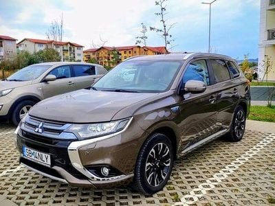Mitsubishi Outlander P-HEV