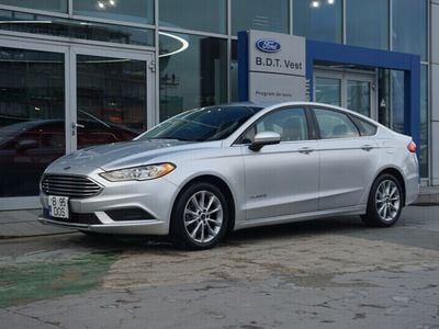 Second-hand Ford Fusion 188 CP (138 kW) 2017 Gri Berlinǎ