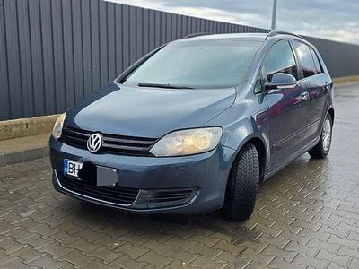 Second-hand VW Golf VI Trendline 110 CP (80 kW) 2010 Culoarealbastru Hatchback