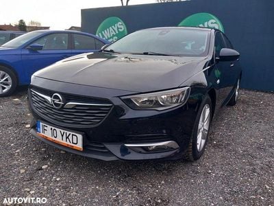 Second-hand Opel Insignia Edition 165 CP (121 kW) 2019 Culoarealbastru Berlinǎ