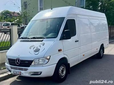 Utilizat 2001 Mercedes 316 Van | 9.750 EUR