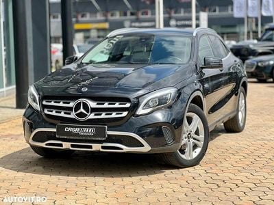 Mercedes GLA220