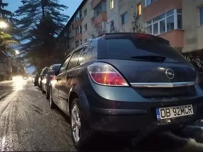 Second-hand Opel Astra 17 CP (12 kW) 2008 Hatchback