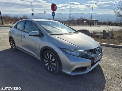 Second-hand Honda Civic Elegance 120 CP (88 kW) 2015 Culoareargint Break