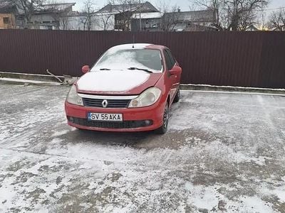 Utilizat 2012 Renault Clio IV Berlinǎ | 1.350 EUR (Super Preț)