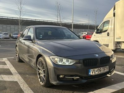 second-hand BMW 328 Seria 3 i Aut. Sport Line