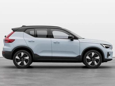 ["cloud blue"] Utilizat 2024 Volvo XC40 Plus SUV | 55.536 EUR
