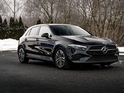 Utilizat 2024 Mercedes A200 | 38.414 EUR (Scump)