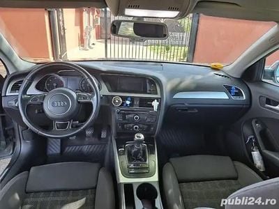 Utilizat 2013 Audi A4 Berlinǎ | 9.500 EUR (Puțin scump)