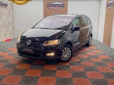 Second-hand VW Sharan 140 CP (102 kW) 2011 Negru Monovolum