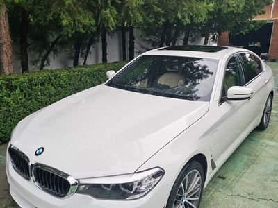 BMW 530e