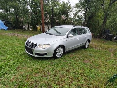 Gri Utilizat 2010 VW Passat Highline Break | 3.800 EUR