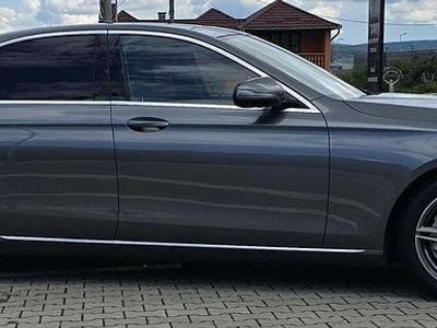 Mercedes E350