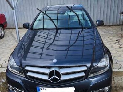 Mercedes C220