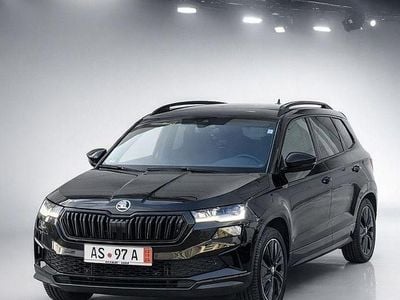 Culoarenegru Utilizat 2022 Skoda Karoq SportLine SUV | 20.499 EUR (Super Preț)