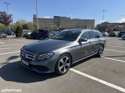 Mercedes E220
