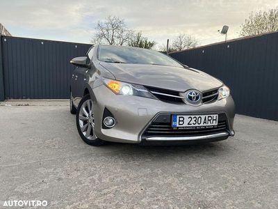 Toyota Auris Hybrid