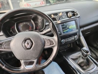 Gri Utilizat 2016 Renault Kadjar SUV | 13.900 EUR