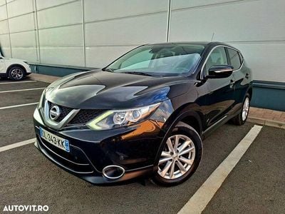 Culoarenegru Utilizat 2014 Nissan Qashqai N-Connecta SUV | 8.500 EUR (Preț OK)
